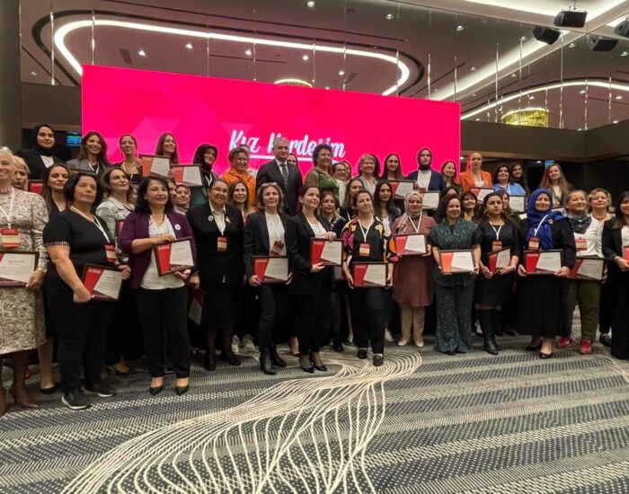 Ekiplatformu_Odullerimiz_HabitatKizKardesim_07-1600x800 Ekiplatformu_Odullerimiz_HabitatKizKardesim_07-1600x800